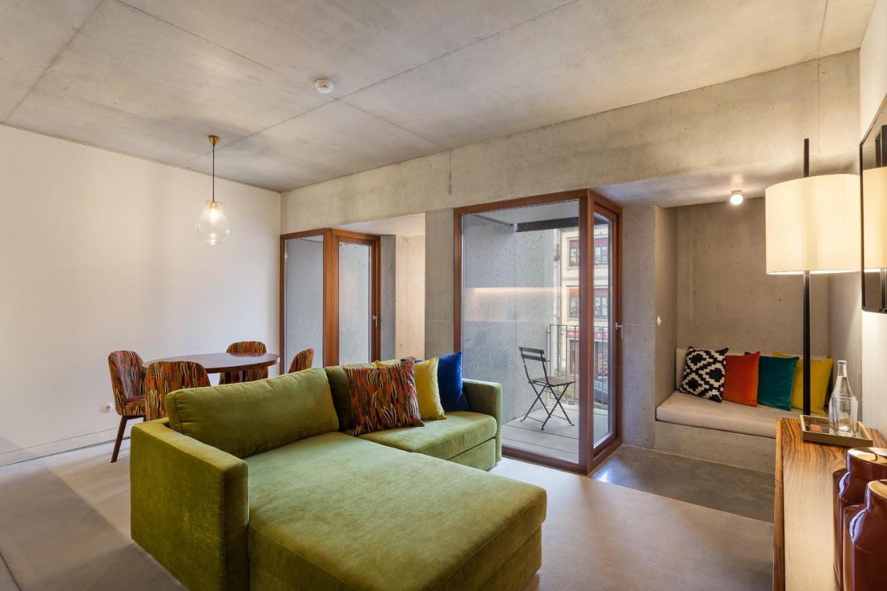 S.Bento Residences Porto Luaran gambar