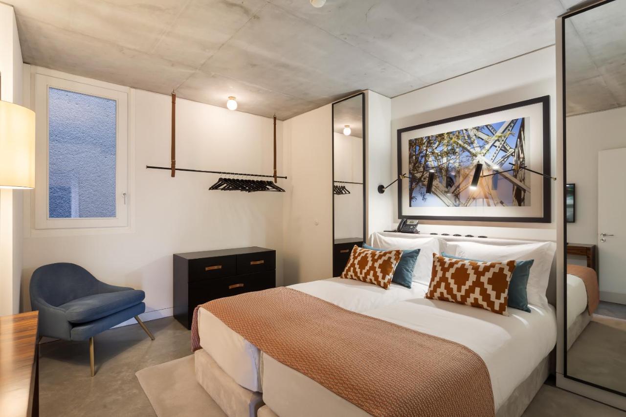 S.Bento Residences Porto Luaran gambar